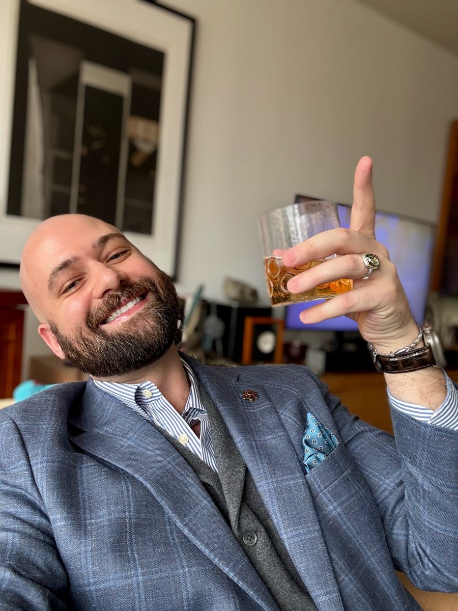 P👁🗨NY tweet media