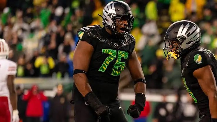 TexansFanBattle's tweet image. List of Guards who did 30+ bench reps with an 88+ %tile wingspan for their position:
Wyatt Teller
Quentin Nelson
Trey Smith
Quinn Meinerz
Donovan Jackson
Emmanuel Pregnon

Texans have a chance to have two players from this list. #HTownMade #Texans #TFB