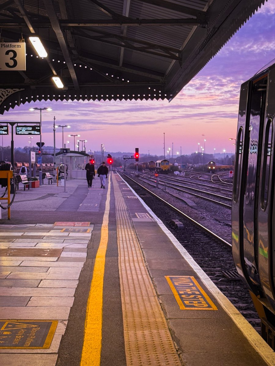 Paul 🏳️‍🌈🚂🏛️🌳📚📸 tweet media