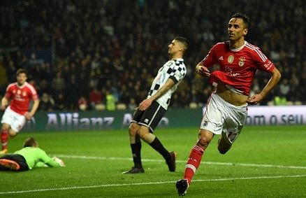 Vai Benfica 🦅 tweet media