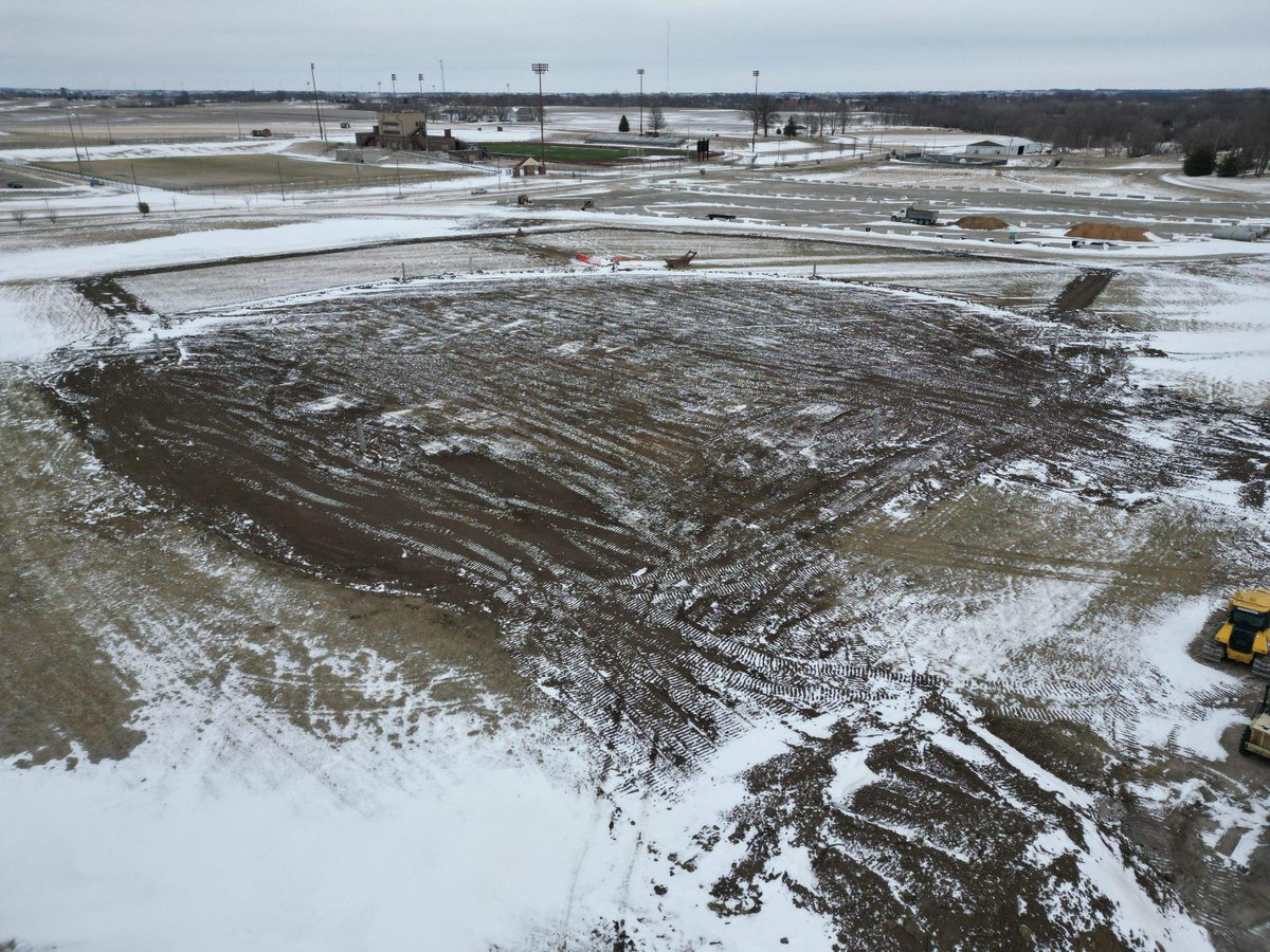 IowaSportsTurf's tweet photo. Hoping for better weather next week. The new William Penn softball field is ready for stabilization. https://t.co/mXPSAqtP8a