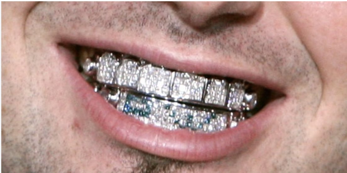 Complex Style tweet media