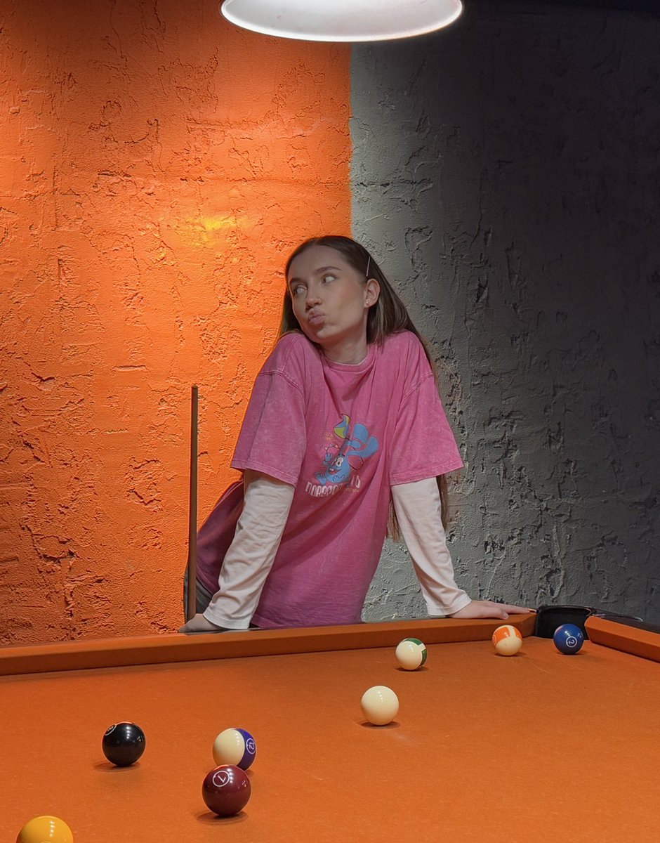 леник tweet media