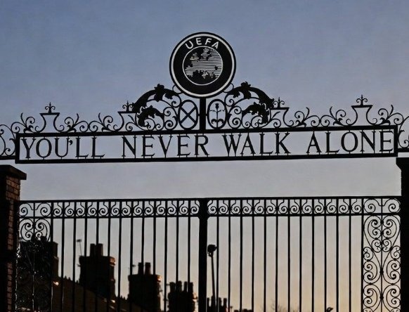 yellow red tweet media