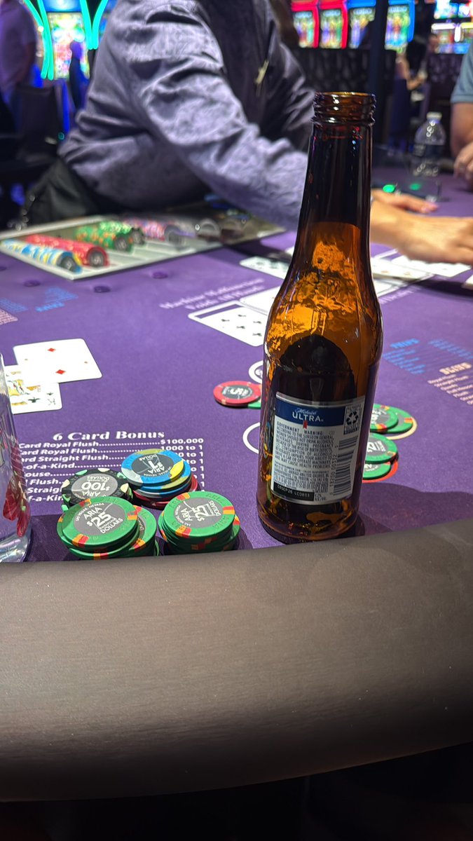 Paulo Costa tweet media