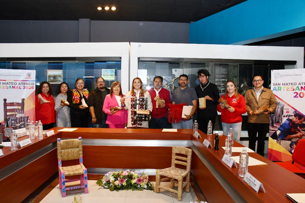 Ana Muñiz Neyra tweet media