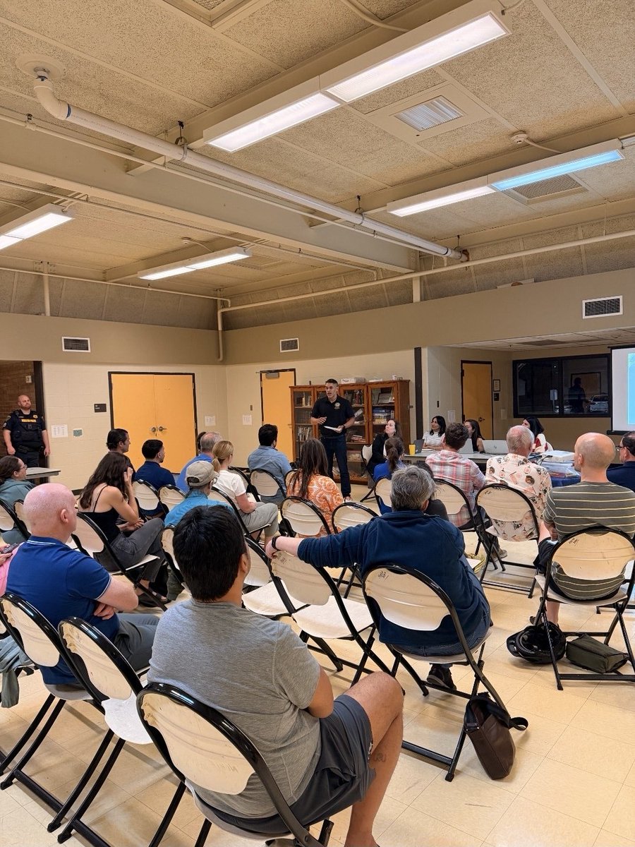 Mario Castillo tweet media