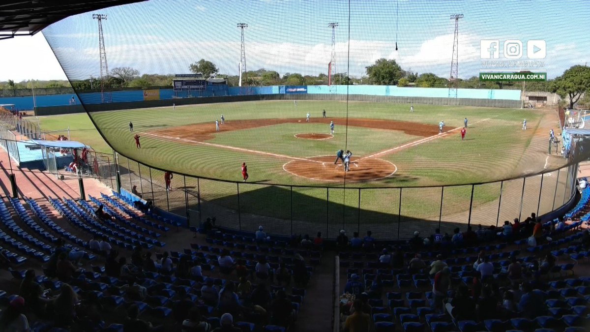 VivaNicaragua13's tweet photo. 🔥⚾ ¡YA ESTAMOS EN VIVO con el Pomares 2026! ⚾🔥
La emoción del béisbol continúa con el duelo Dantos 🆚 Tiburones de Granada 💥🏟️
📍 Granada
📺 En vivo por Viva Nicaragua - Canal 13. 💚
📲 También en YouTube 👇
🔗 https://t.co/iSl2iLhGoW
#Pomares2026 #BeisbolNica #Dantos https://t.co/UrIA3DRwlT