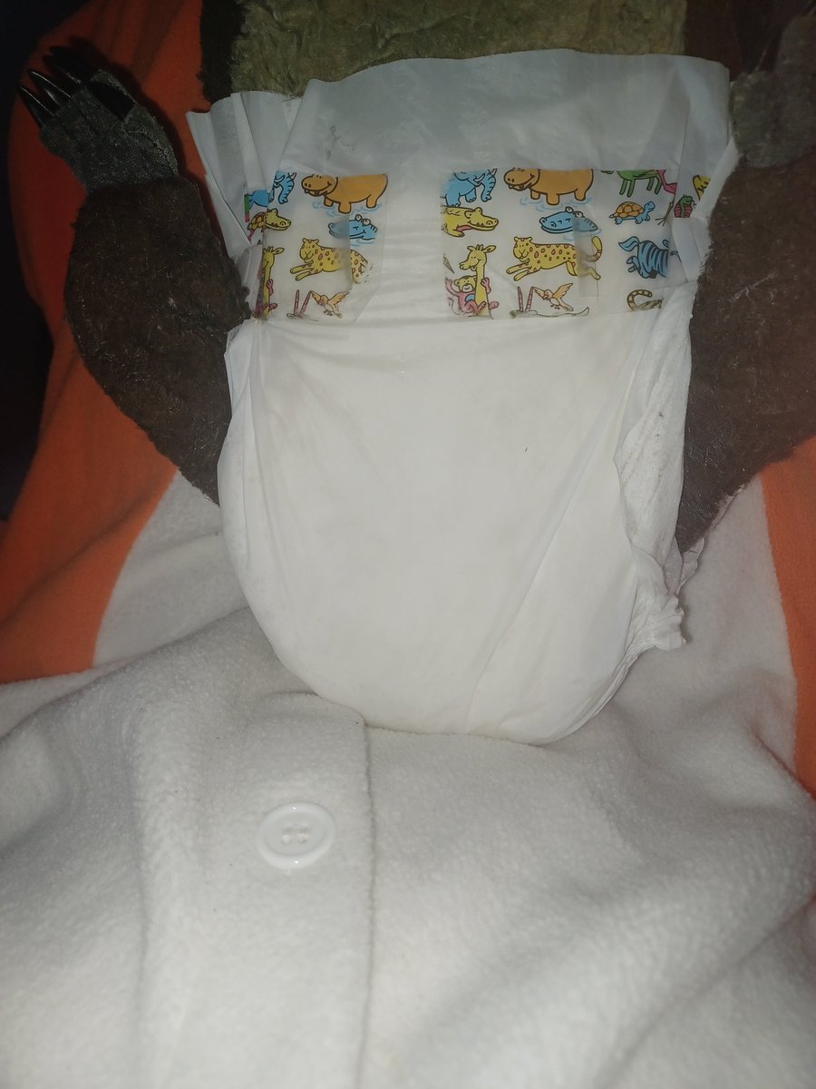 FriendlyFox tweet media