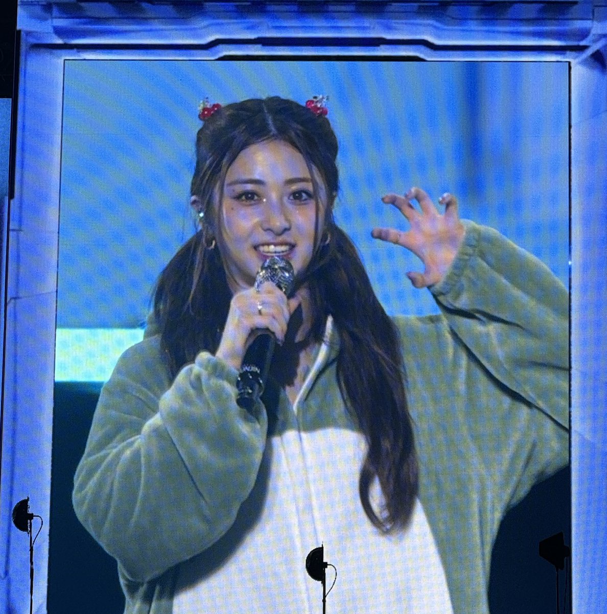 🍅 CATEGORY IS LE SSERAFIM 🍅 tweet media