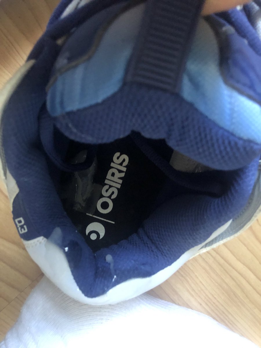 MXSNEAKER tweet media