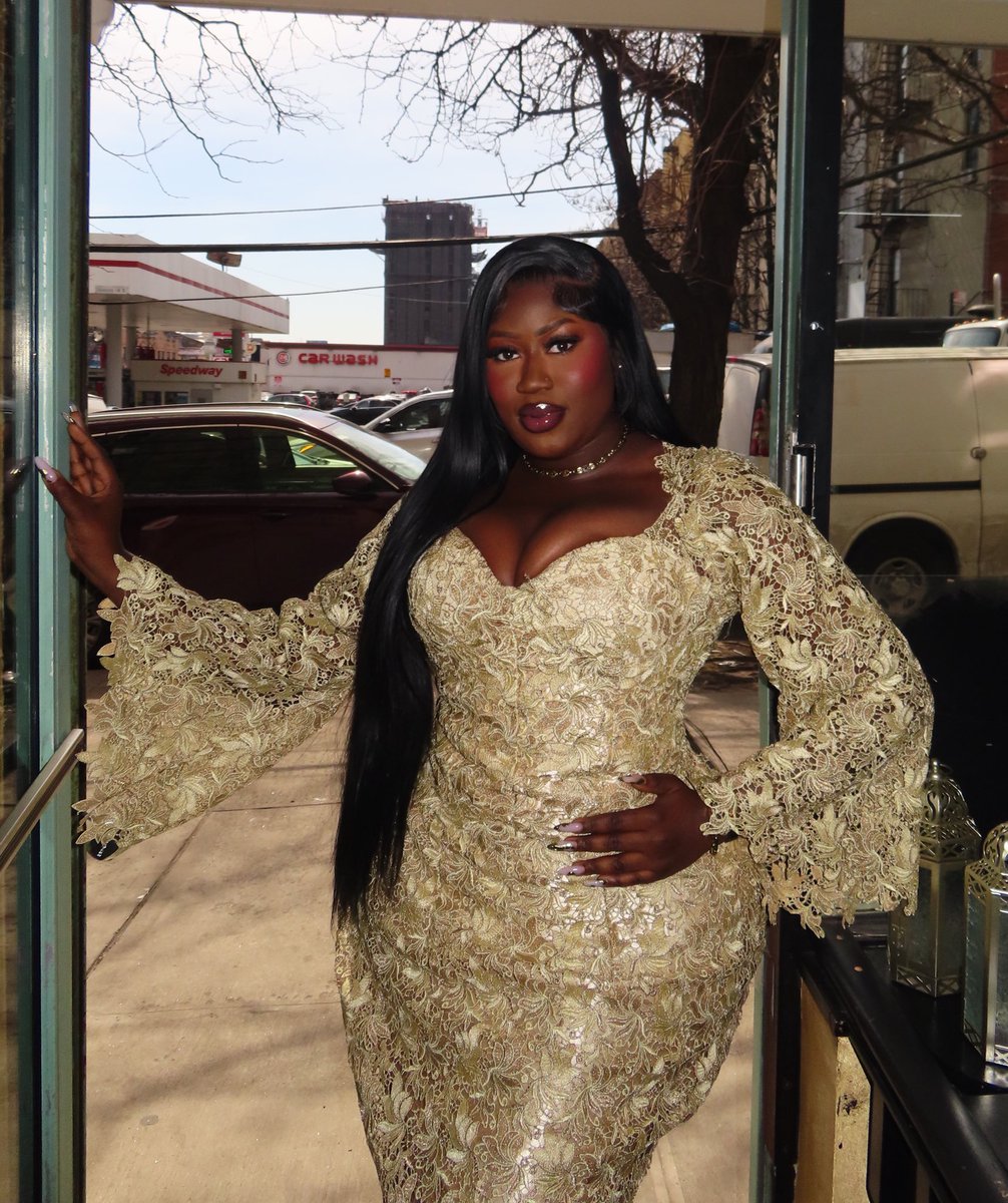 Amina 🏆 tweet media