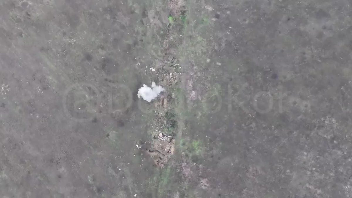 We just mapped a previously apparently unknown BMP-3 loss of the russians from 2022.

47.534045, 35.599844

map.ukrdailyupdate.com/?lat=47.534049…
WS Entry: ukr.warspotting.net/view/43586/