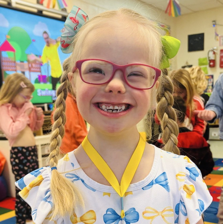 Lake Fenton Schools tweet media