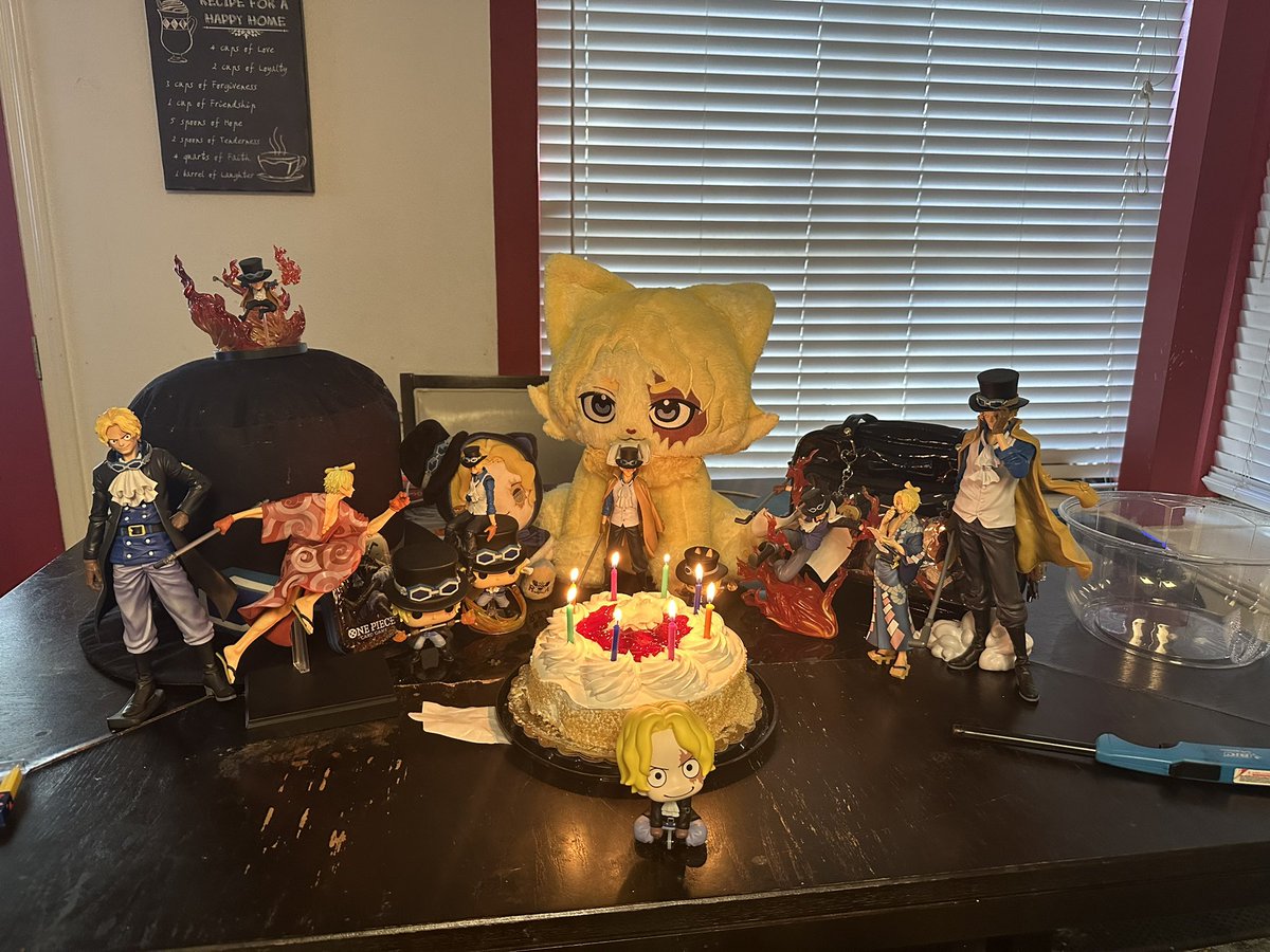 Ender .ᐟ SABOS BIRTHDAY 🎂☔️ tweet media