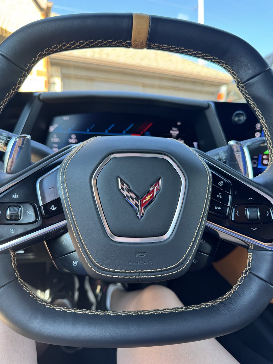 Alanis King tweet media