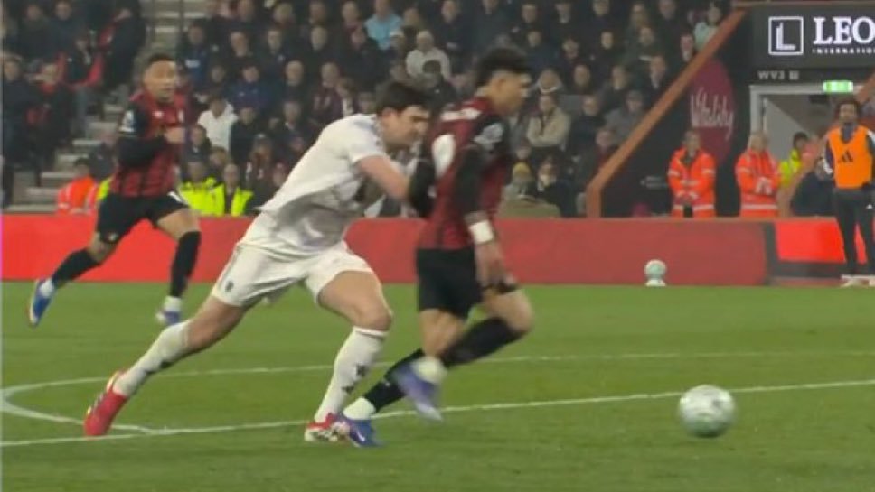 VAR 4 YOU tweet media