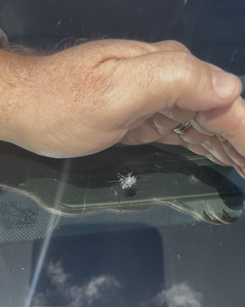 Reseller Rowe tweet media