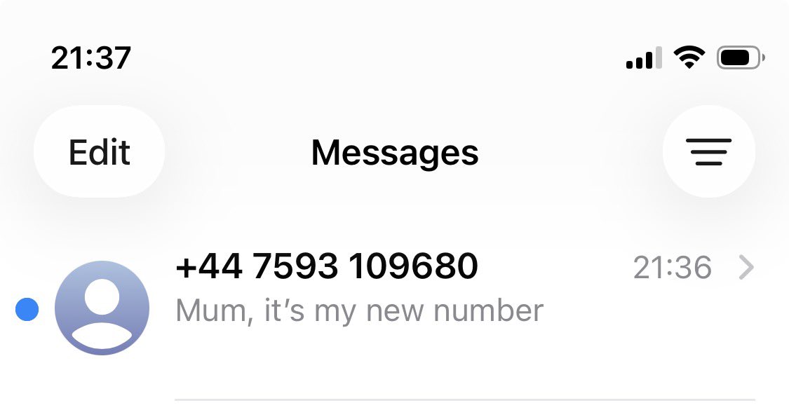 Deb 🌺 tweet media