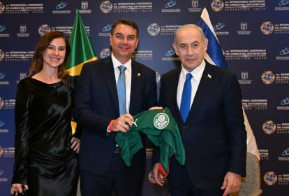 preto tricolor tweet media