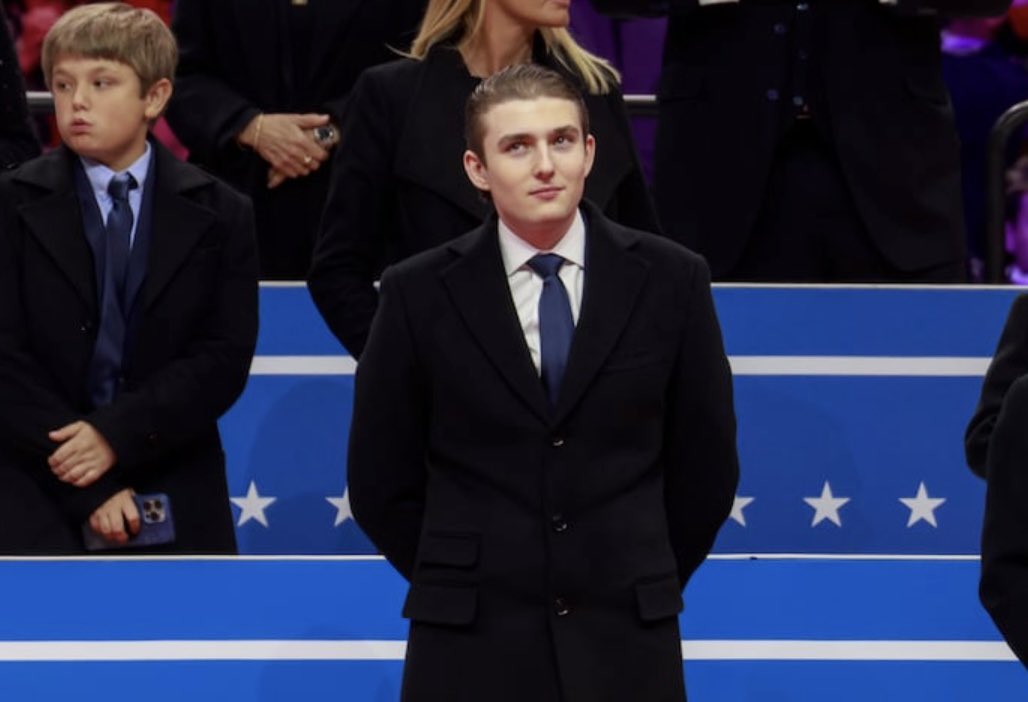 Hoodlum 🇺🇸 tweet media