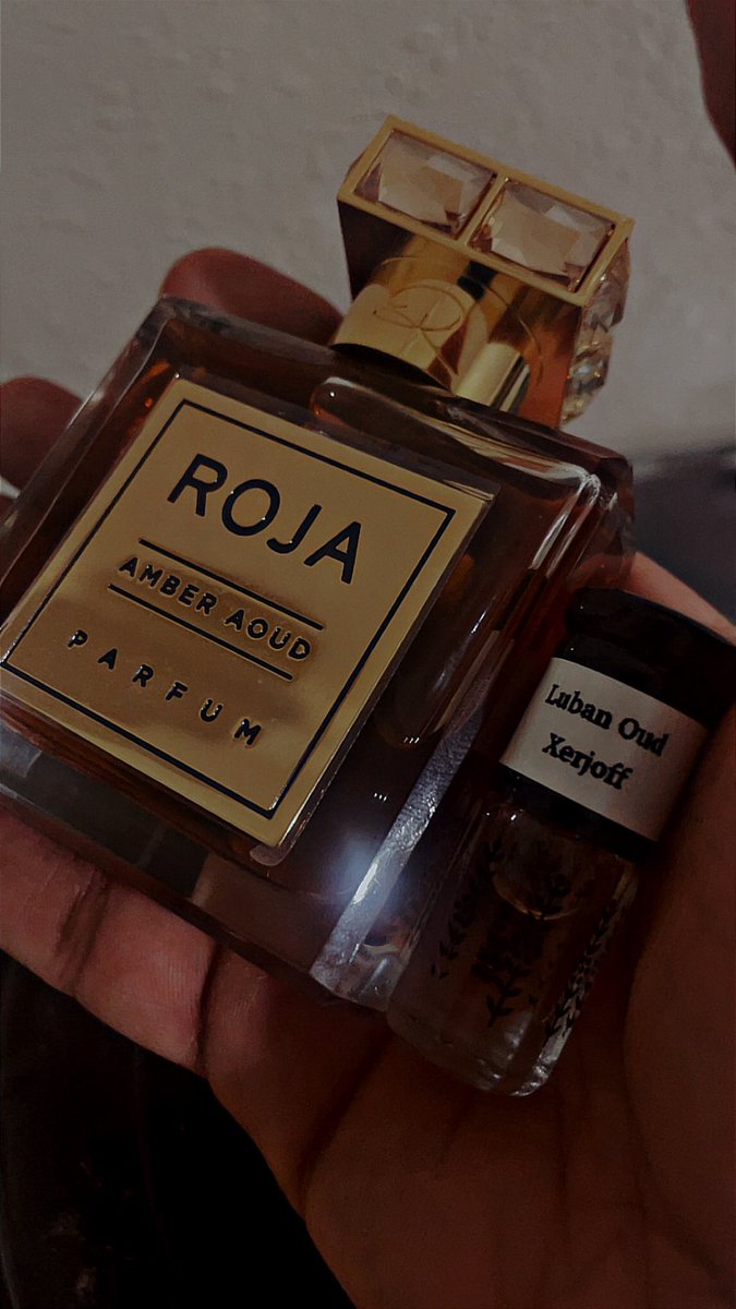 3bdull_8's tweet photo. #رابطة_عشاق_العطور 

عطر مساء العيد 🌹 https://t.co/4CiYff5wrT