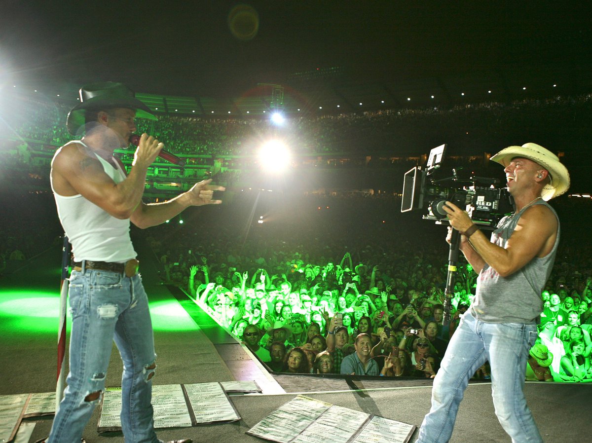 Kenny Chesney tweet media