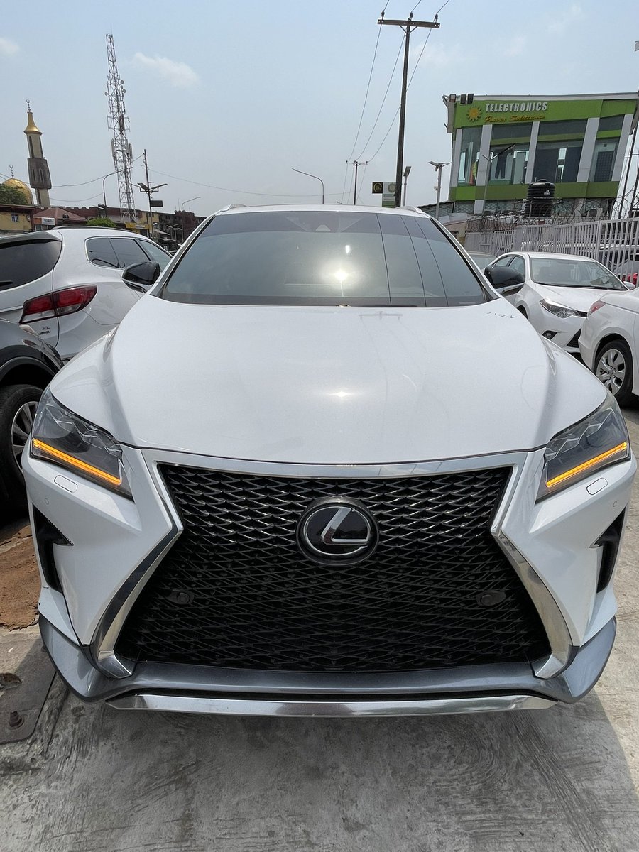 EassyAutos tweet media