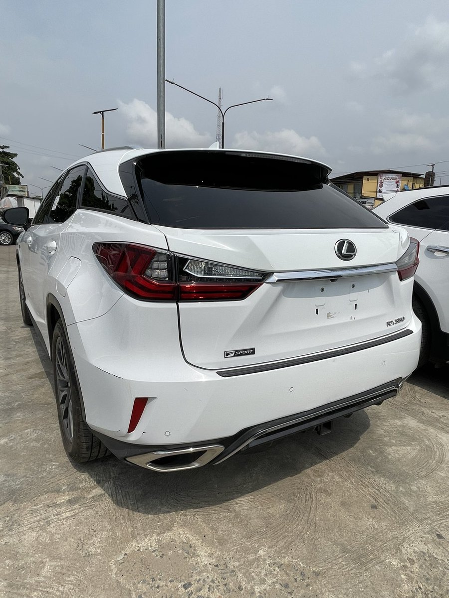 EassyAutos tweet media