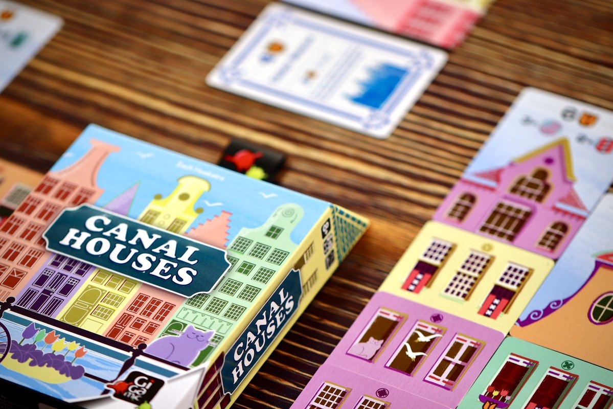 Tabletopping tweet media