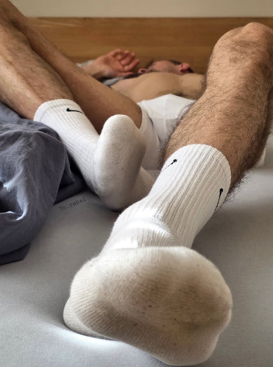 𝕋ℍ𝔼 𝕆ℕ𝕃𝕐 𝕎𝔸𝕐 𝕀𝕊 🅱️🅱️ tweet media