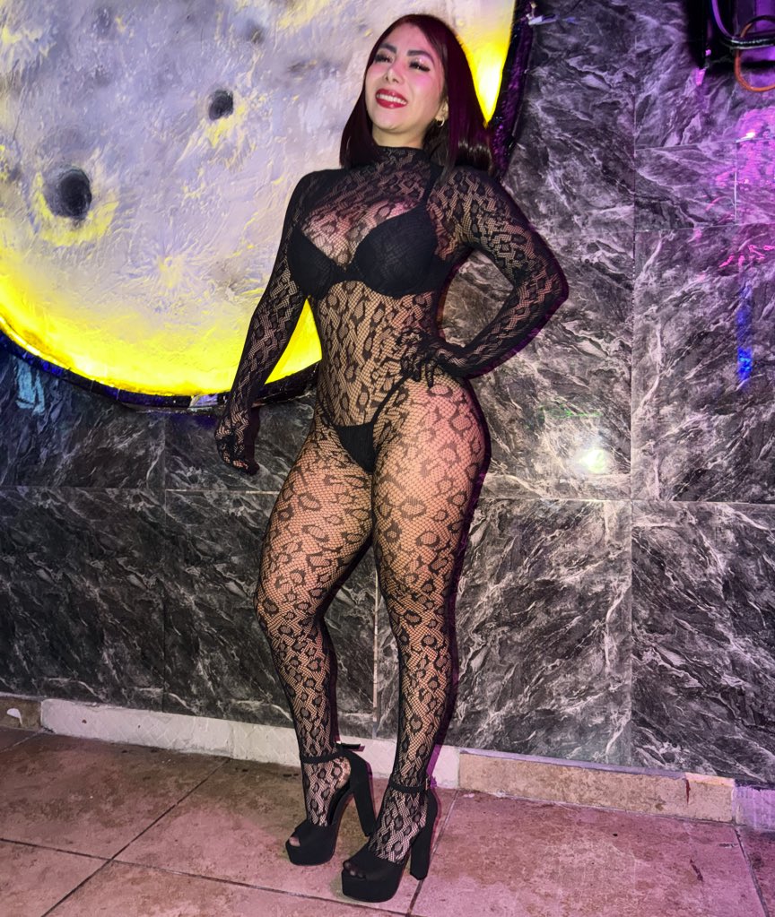 MarioBouchan's tweet photo. Para todos los que son fans de #dollykelly sus redes sociales an sido hackeadas para que las reporten y no se dejen engañar, también la página https://t.co/MYuZmoWBDs ya no es de ella , una persona hizo abuso de confianza y se está aprovechando de eso para su beneficio https://t.co/AK847g2CUp