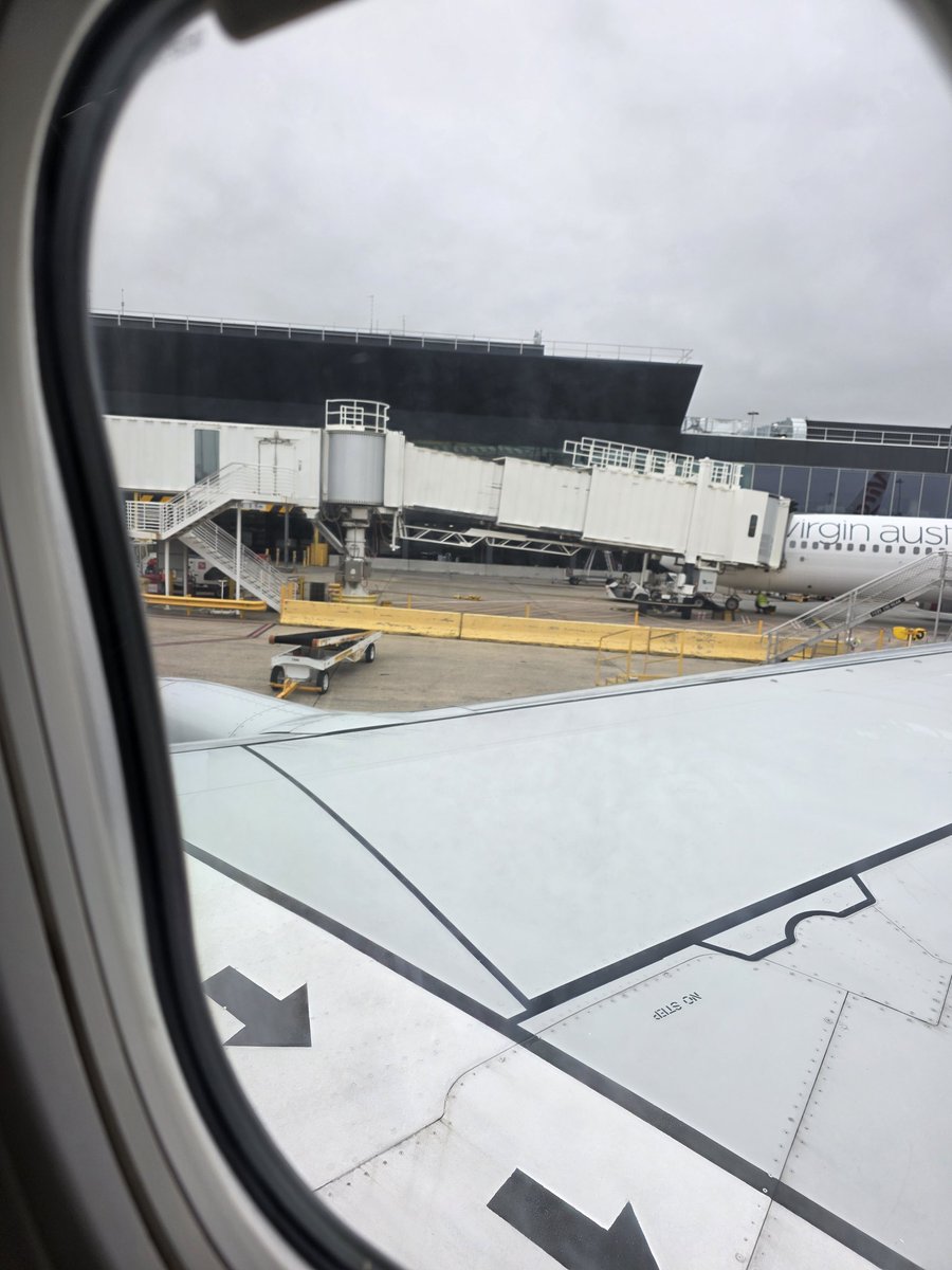 Shae 🔴⚪⚫ tweet media