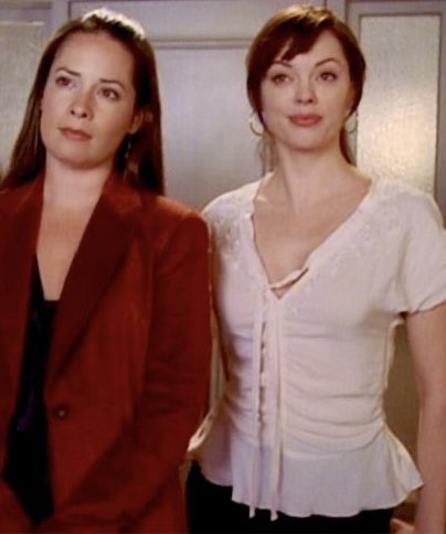 "You must face your fears, Prue. You must trust in the greatest of all powers. Love, Mom” 💕#charmed #sisters #thecharmedones