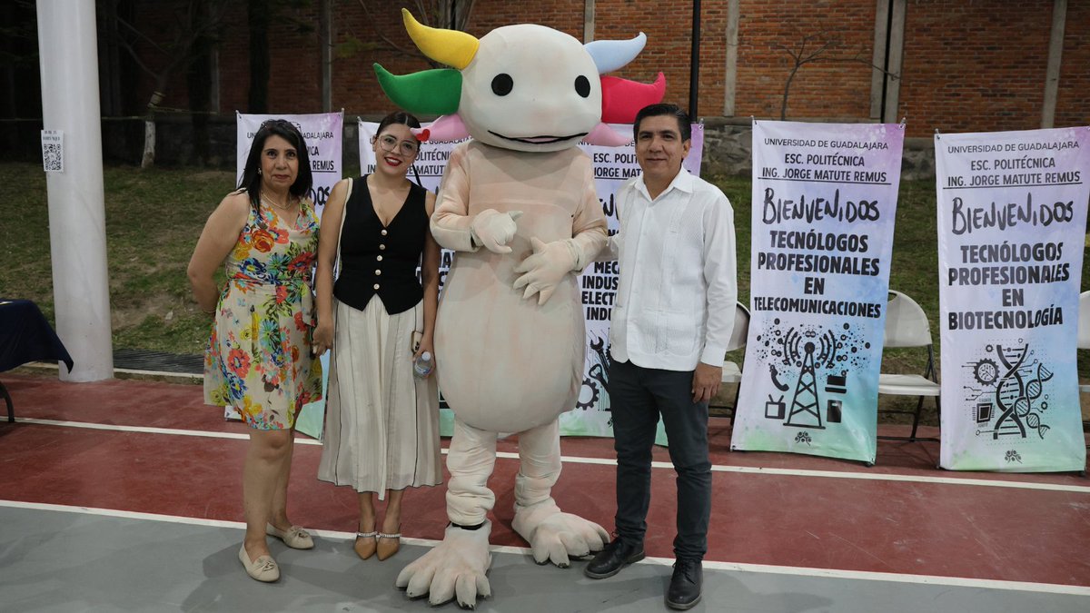 Coordinación de Egresados y Ex Alumnos de la UdeG tweet media