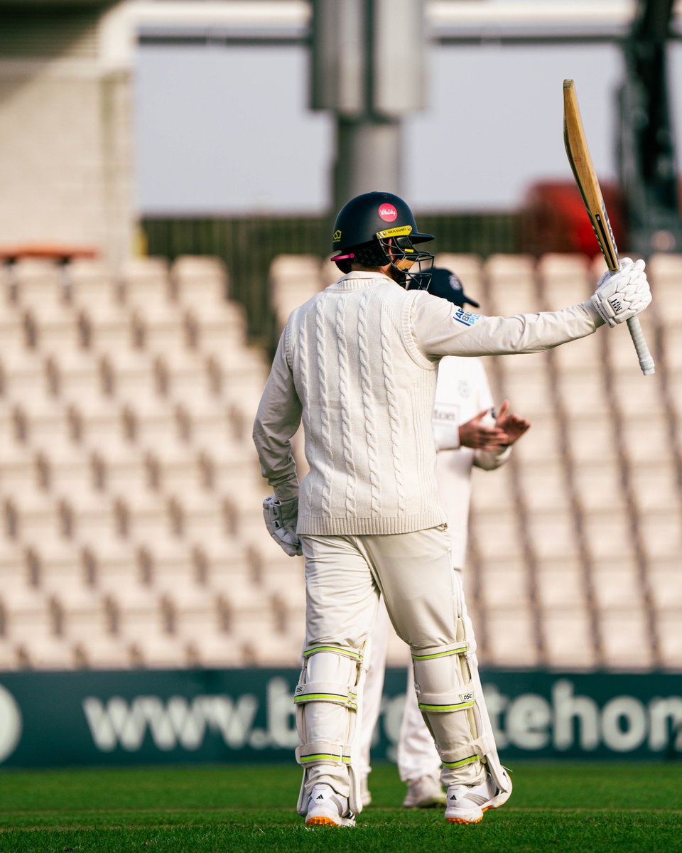 Middlesex Cricket tweet media