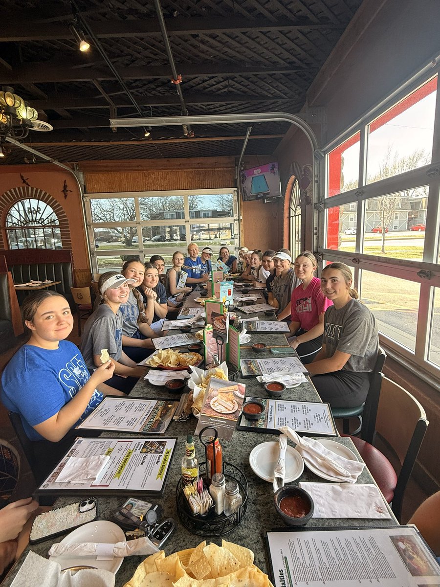 𝕆𝕝𝕒𝕥𝕙𝕖 𝕎𝕖𝕤𝕥 𝕊𝕠𝕗𝕥𝕓𝕒𝕝𝕝 tweet media