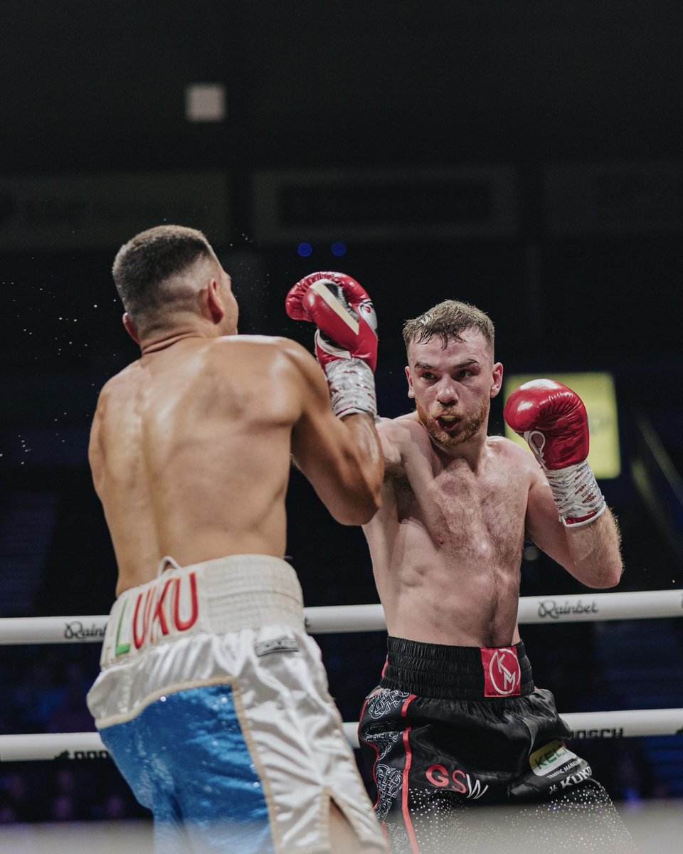 MFProBoxing tweet media