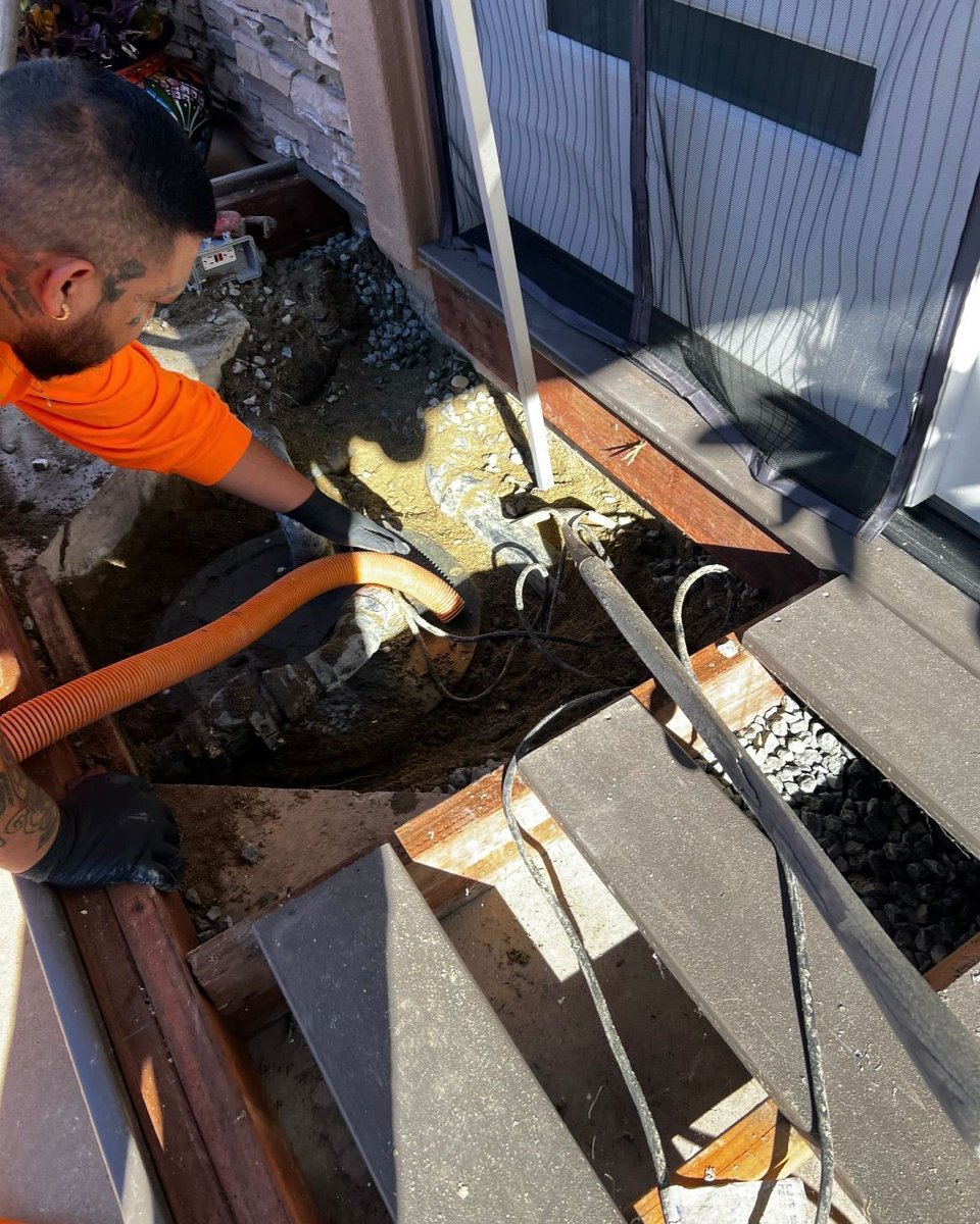 Apex Contracting tweet media