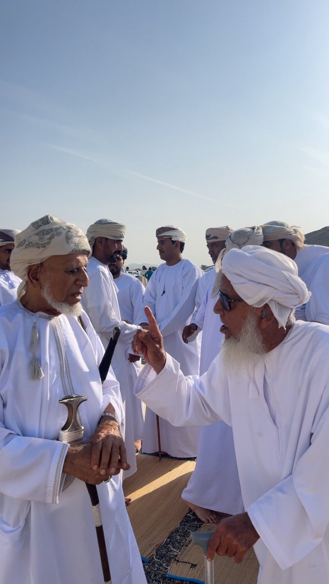 الخطاب بن محمد. tweet media
