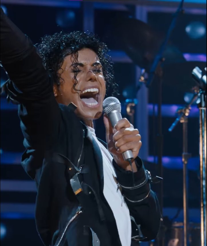 𝓟𝓻𝓮𝓼𝓵𝓮𝔂 | biopic era 🩵 tweet media