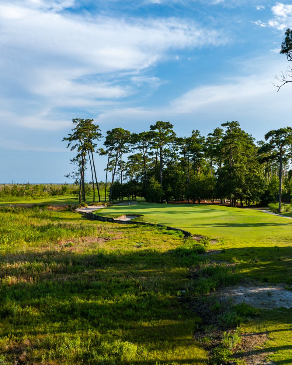 Play OBX Golf tweet media