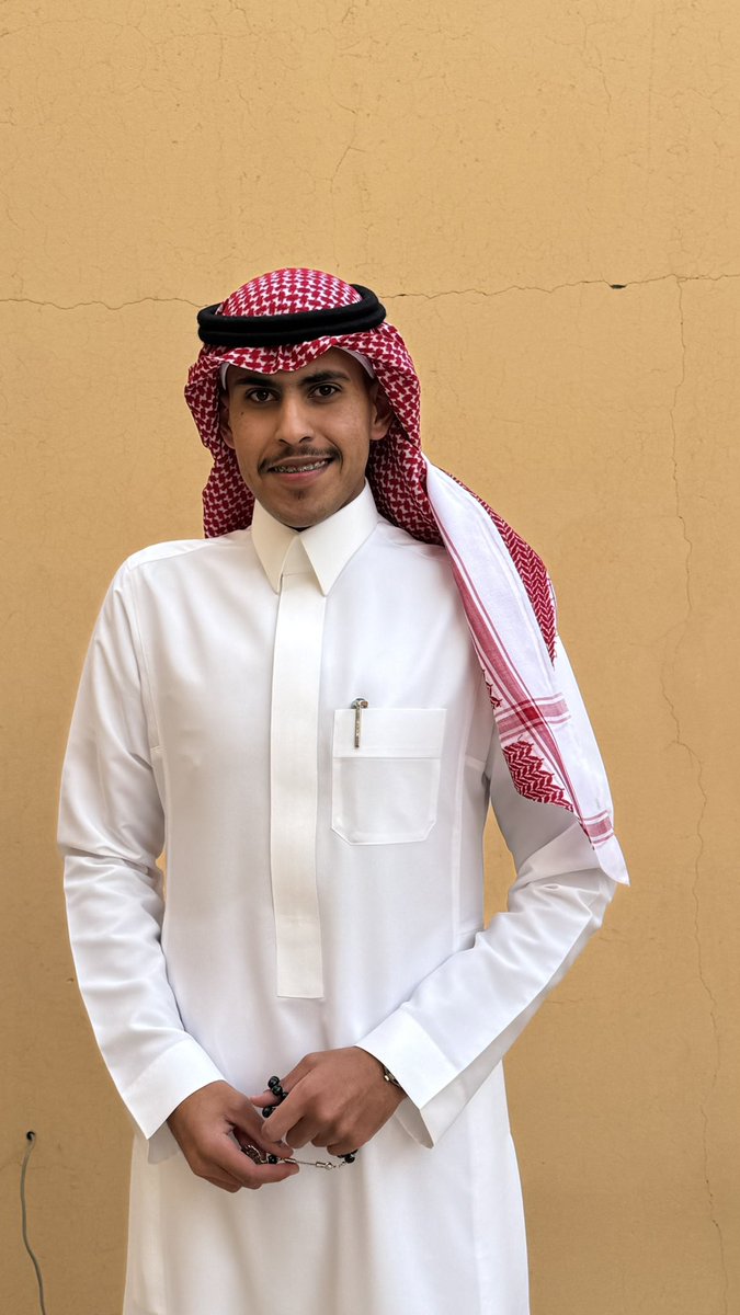 abosale75_'s tweet photo. عيدكم مُبارك و كل عام وأنتم بخير 
تقبل الله منا ومنكم صالح الأعمال https://t.co/1E4ygO3mJ2