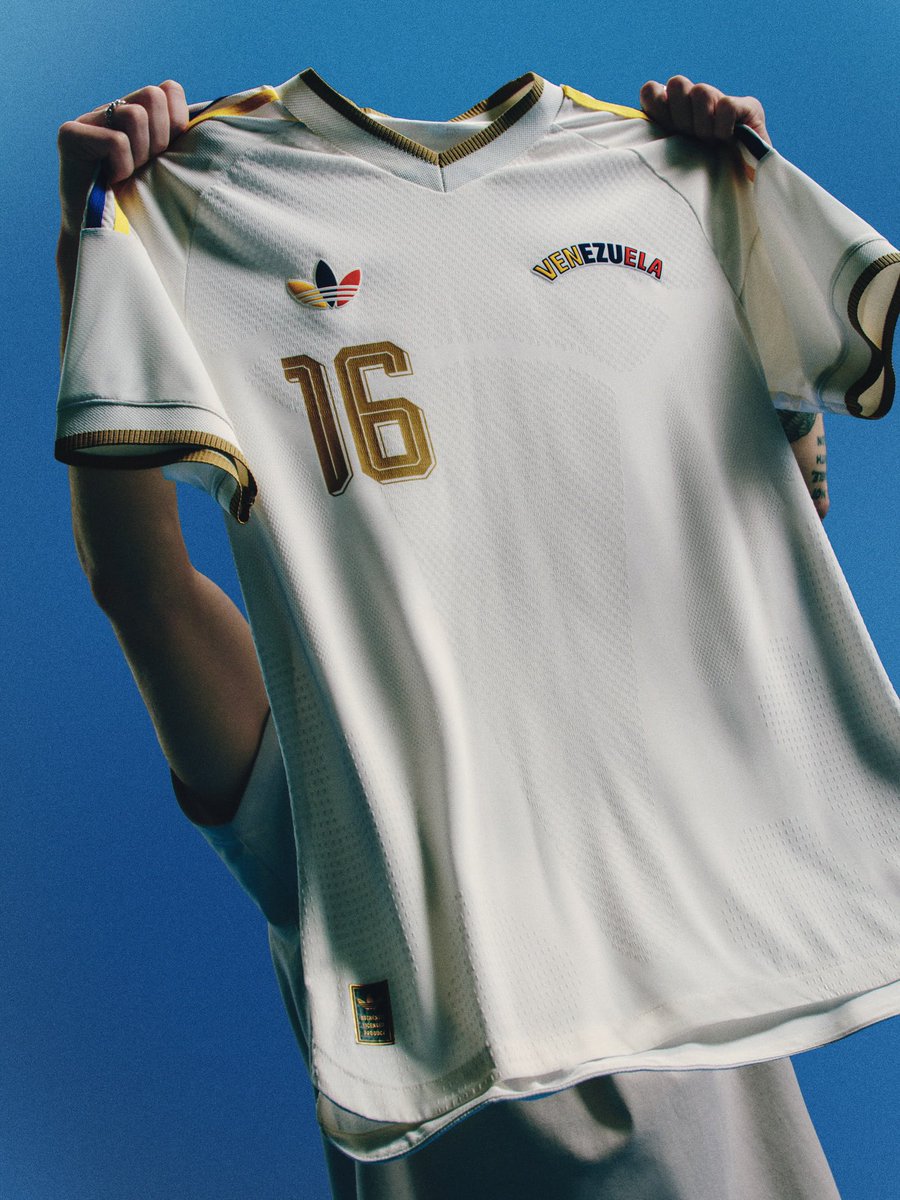 Nuevo diseño de Venezuela por parte de Adidas 

La camiseta de visitante de Venezuela para este 2026 es una de las mejores que he visto. 

Hermosa <a href="/adidas/">adidas</a>⚽️❤️🇻🇪