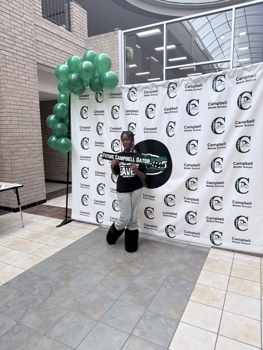Campbell Middle tweet media
