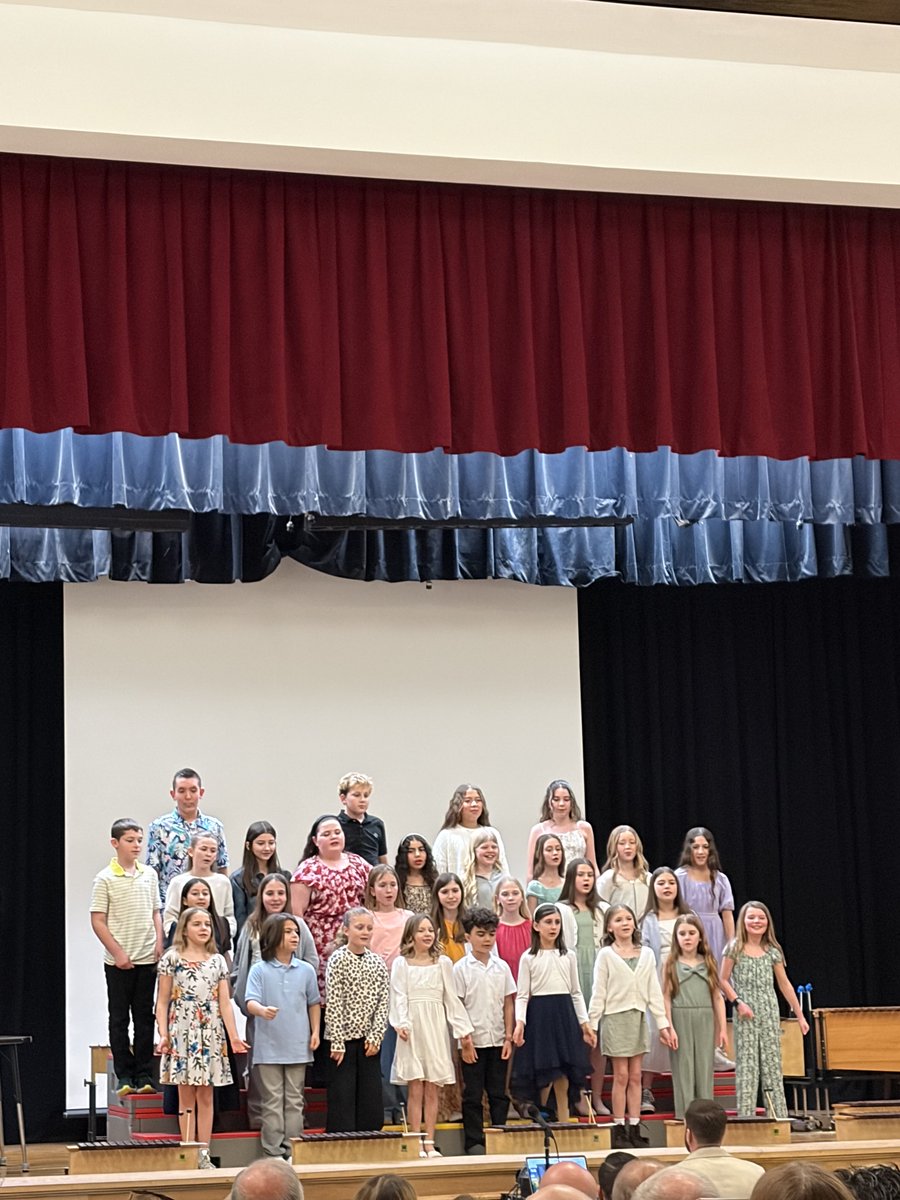 Kelly Huggins tweet media