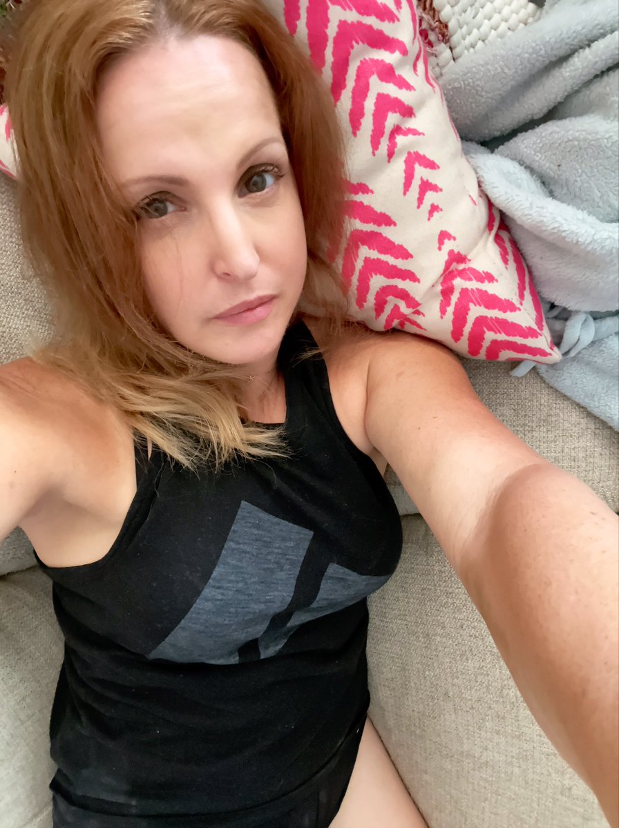 paulaagogo aka chaos scientist & bunny tweet media