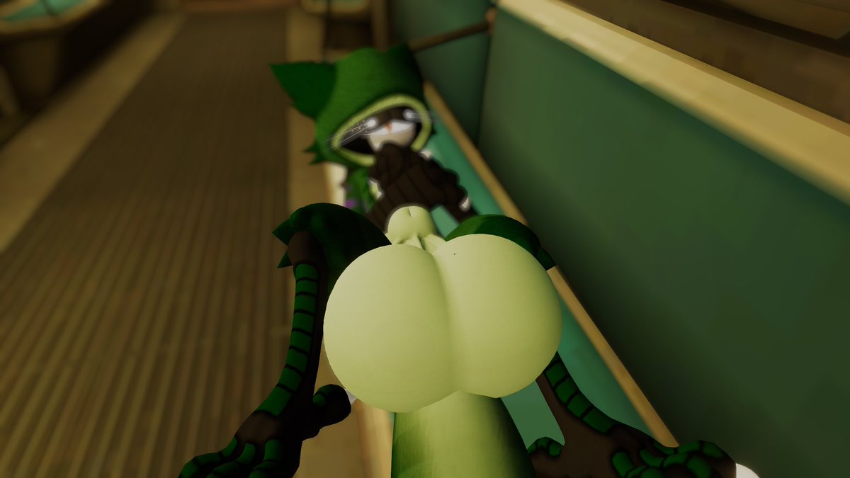 grining cat tweet media