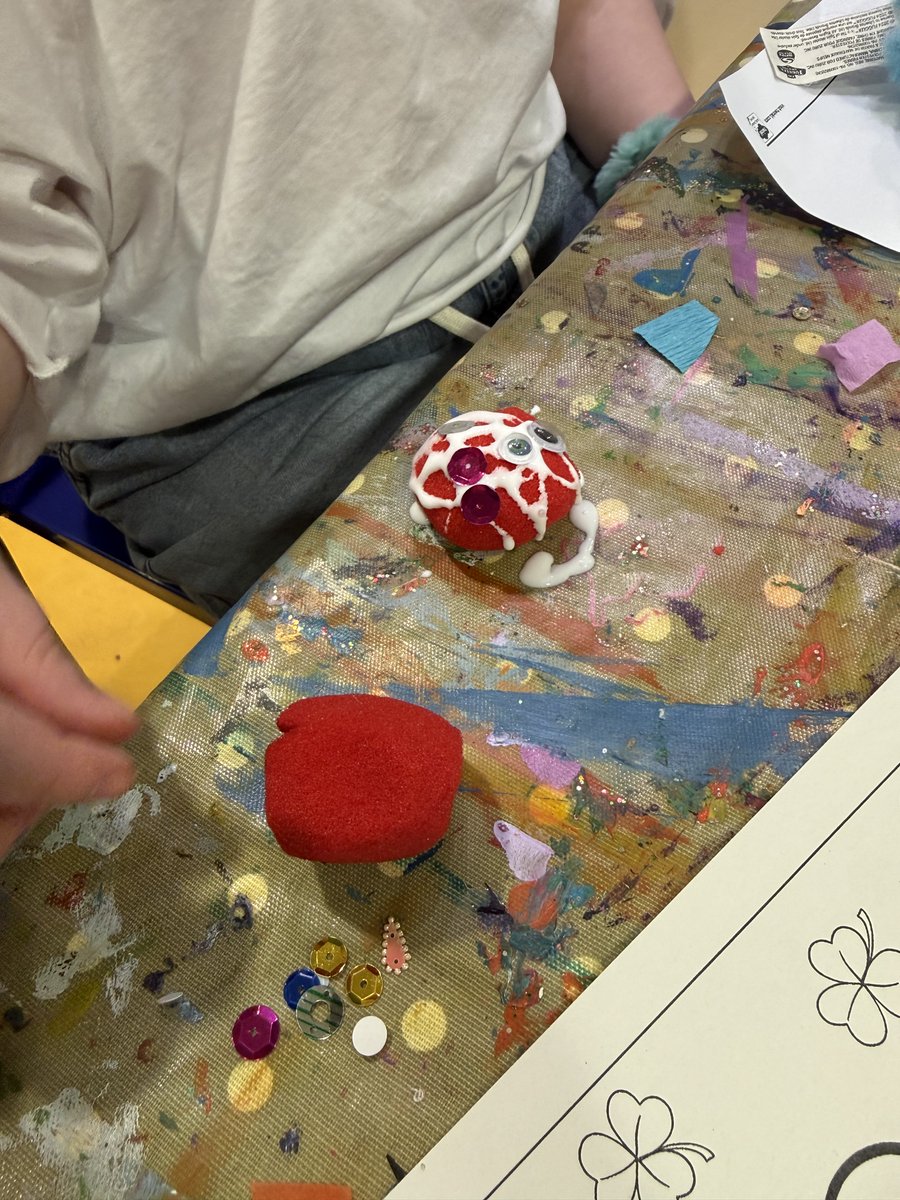 RACH_Playservic's tweet photo. We had lots of fun today designing our own Red Noses to help support Red Nose Day. https://t.co/Cf28CtXgXC