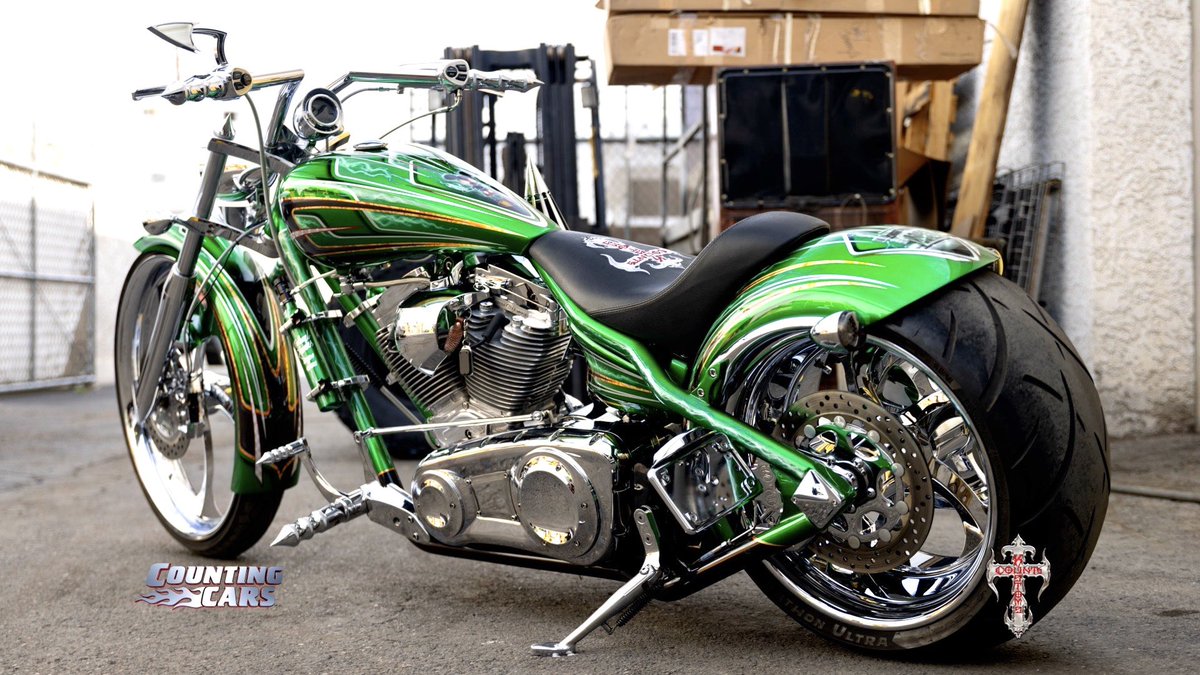 Count's Kustoms tweet media